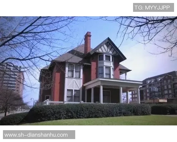 摩尔特里:探寻这座城市的历史文化与现代魅力之旅 摩尔特里:探寻这座城市的历史文化与现代魅力之旅