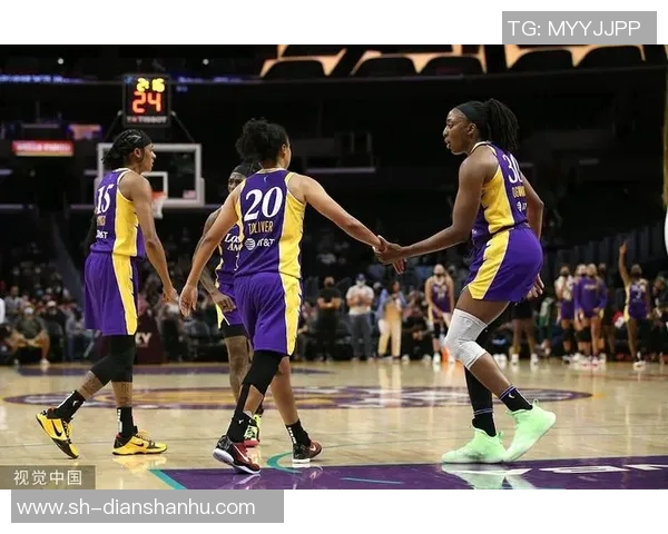 河床与亚特兰大竞技的对决分析及比赛前瞻探讨 河床与亚特兰大竞技的对决分析及比赛前瞻探讨